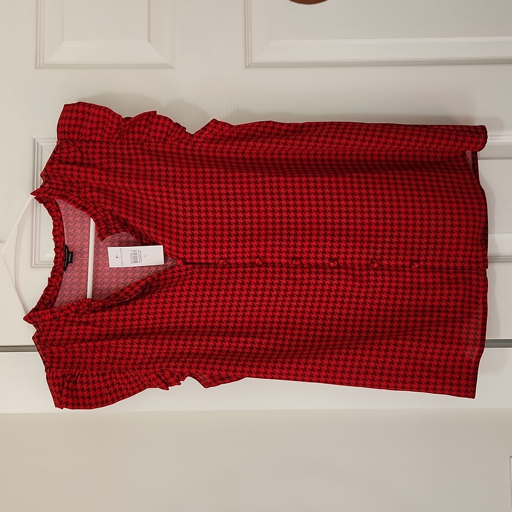 NWT Ann Taylor Houndstooth Blouse